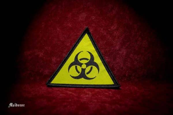 PRIŠIVAK Biohazard STANDARDNI